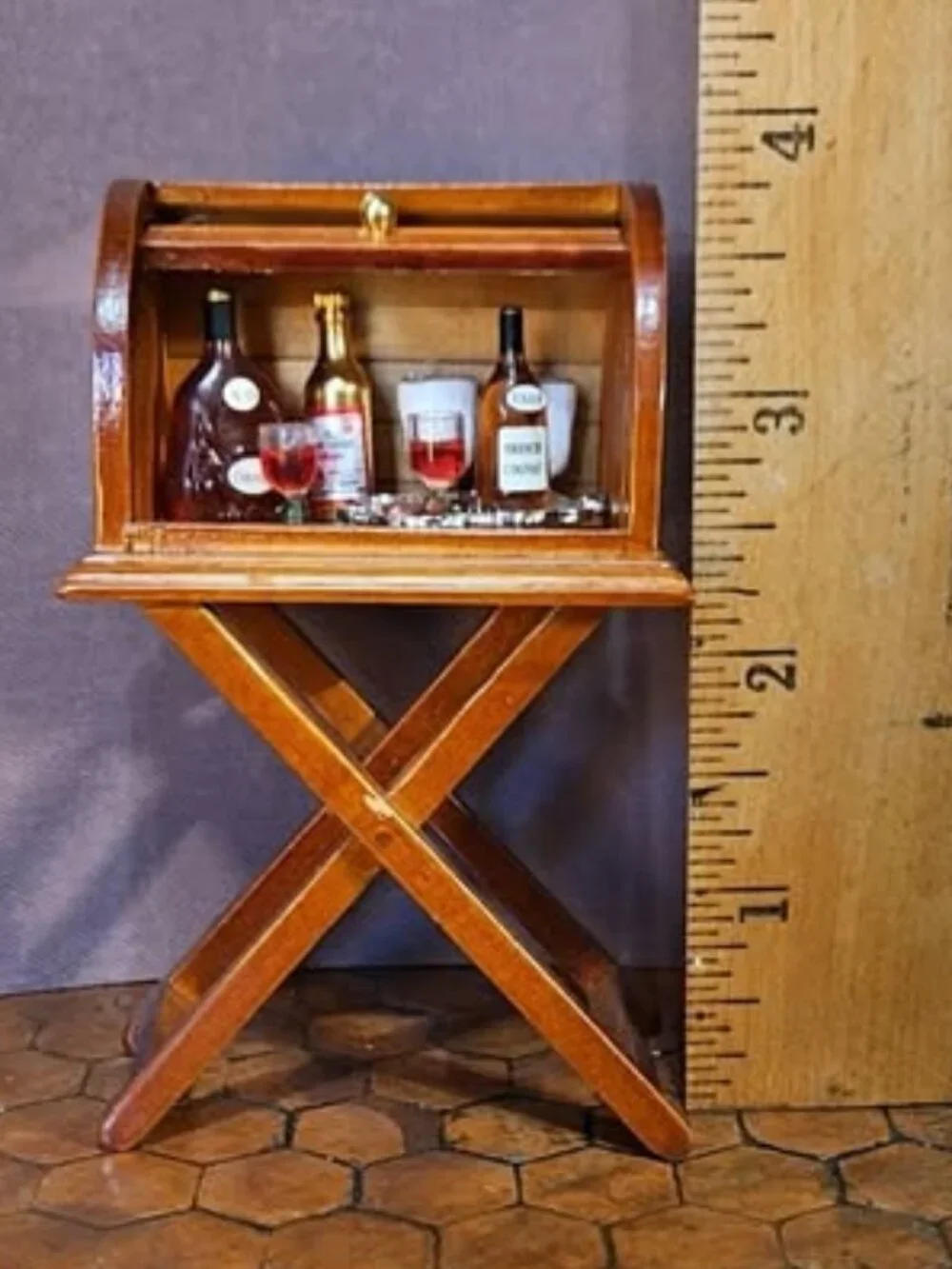 Dollhouse Miniature Mini Bar by Reutter 1:12 Scale
